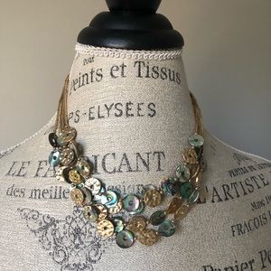 Hammered and shell  collar necklace by lonna & lilly in gold tone mixed metal